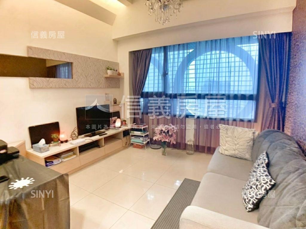 新巨蛋精美套房房屋室內格局與周邊環境