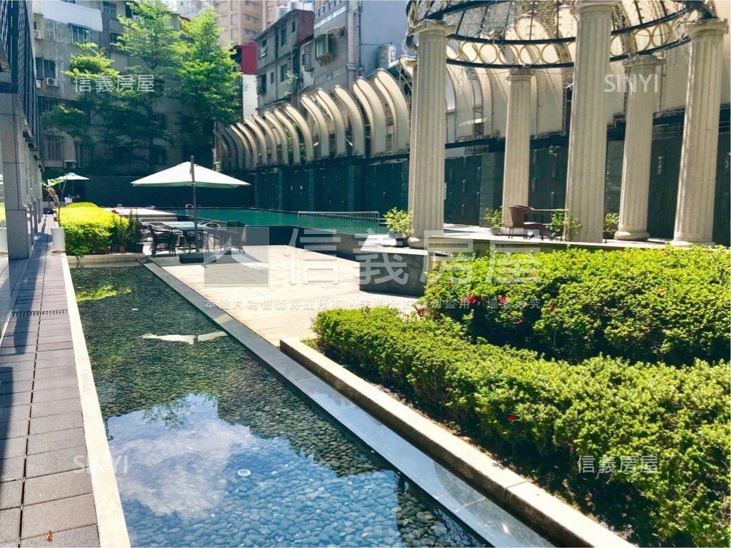 新巨蛋精美套房房屋室內格局與周邊環境