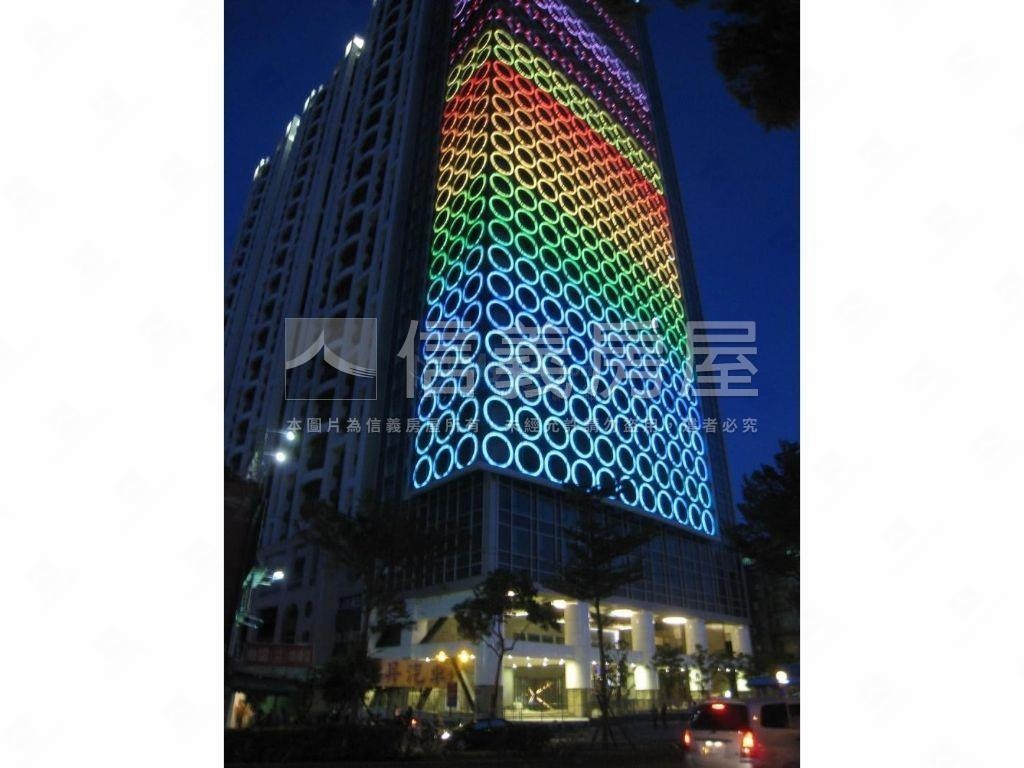 陽光小資．新巨蛋套房房屋室內格局與周邊環境