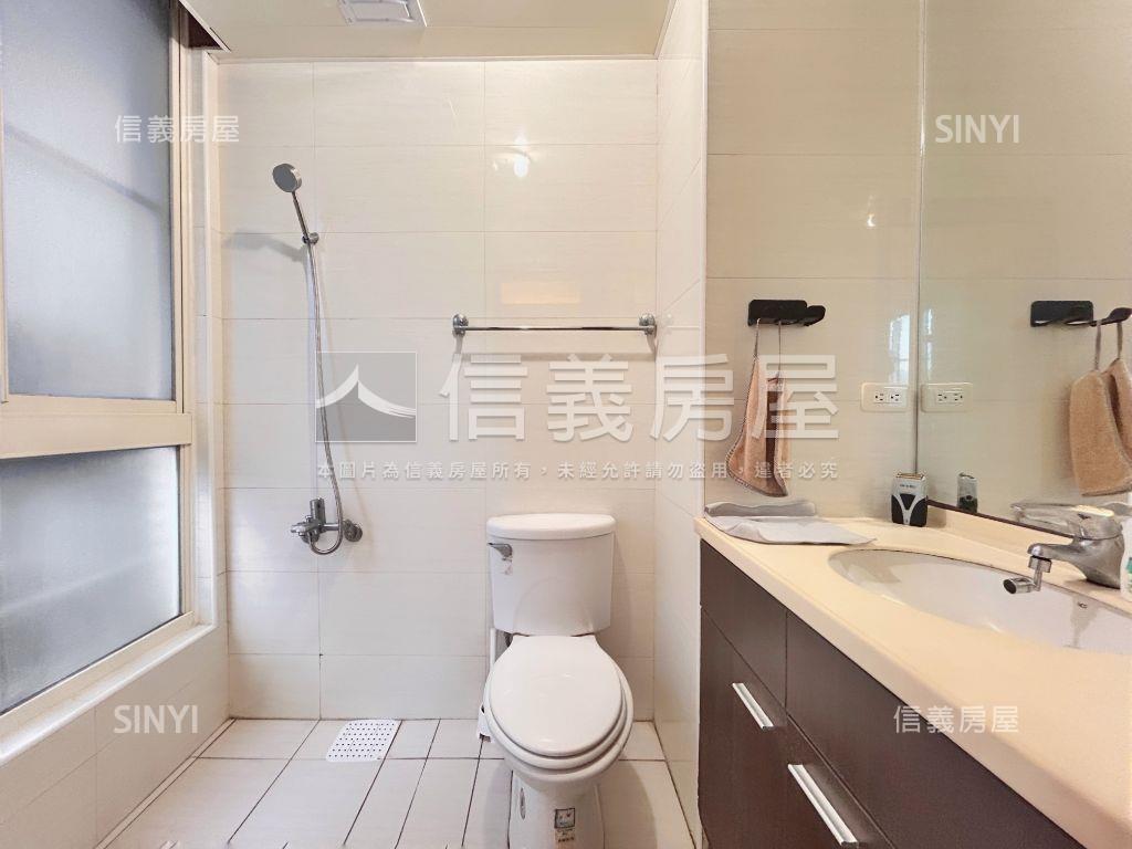 專任富麗達美屋三房房屋室內格局與周邊環境