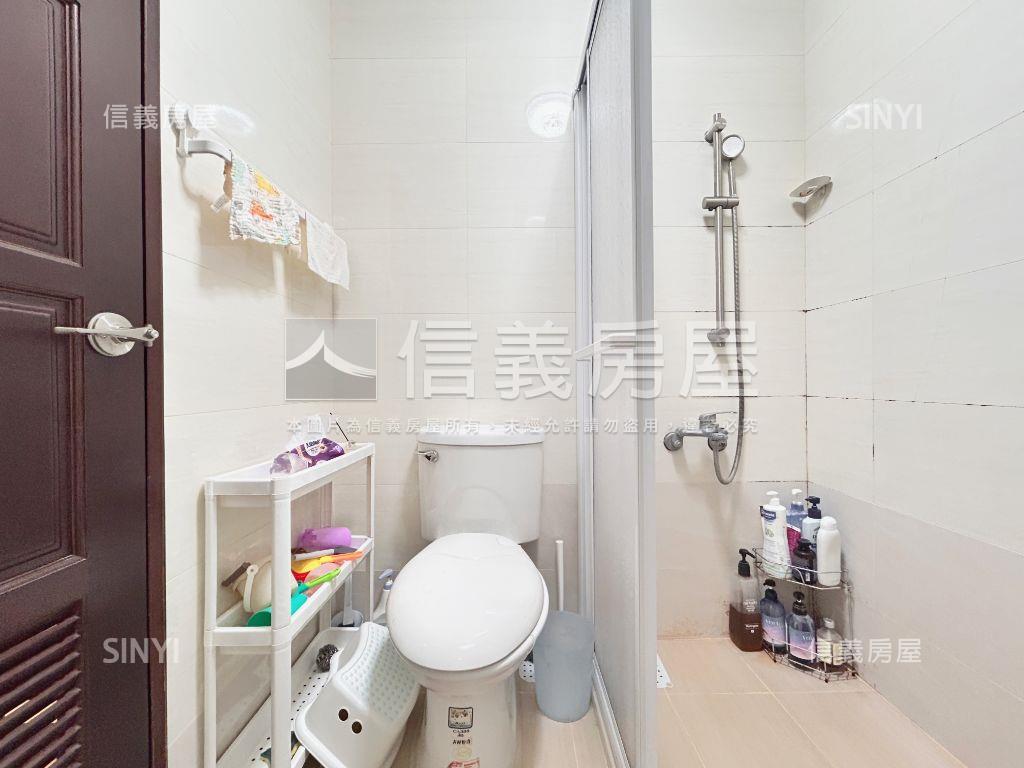 專任富麗達美屋三房房屋室內格局與周邊環境