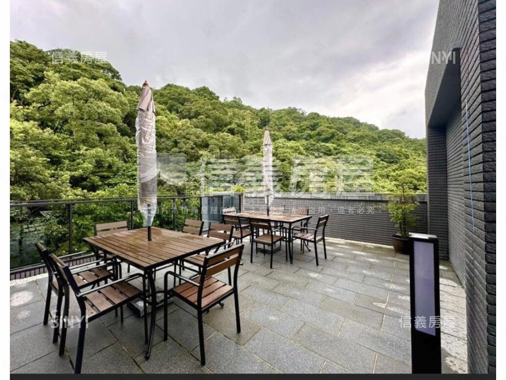 信義ＣＡＳＡ景觀美裝潢房屋室內格局與周邊環境