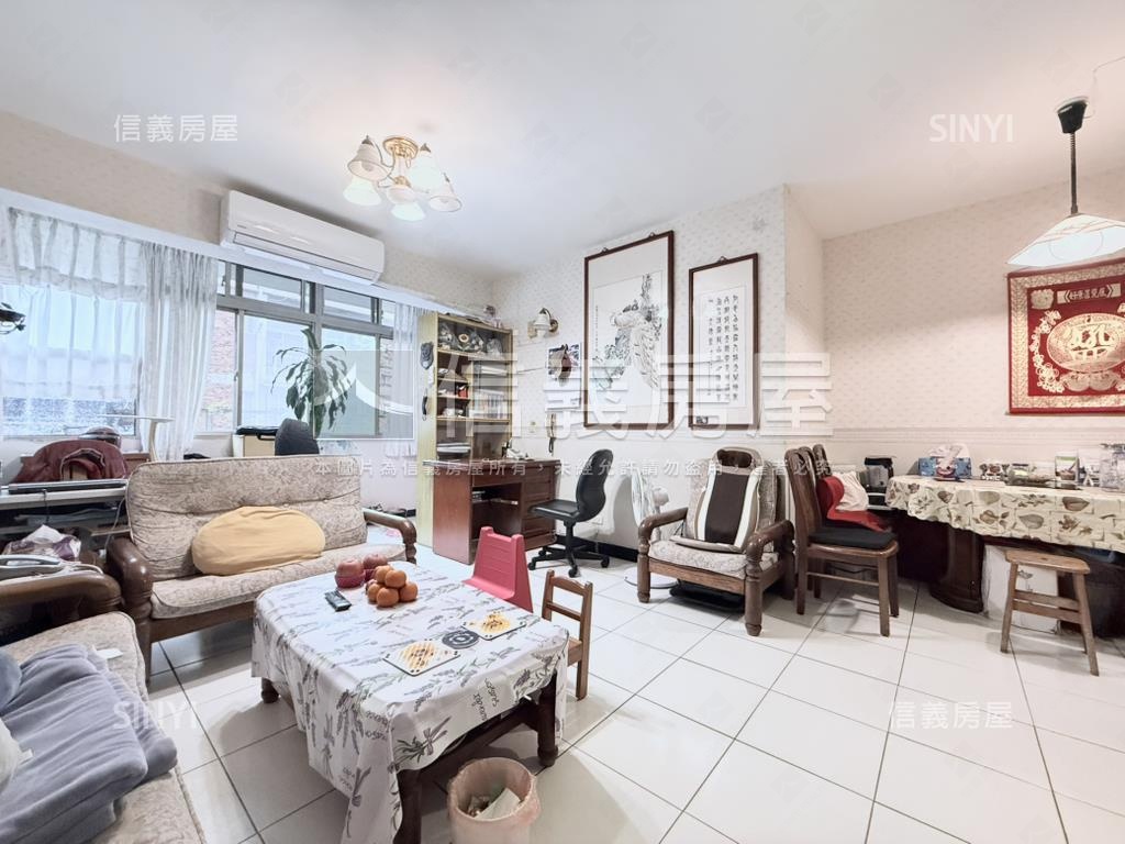 捷運秀朗三樓美寓房屋室內格局與周邊環境