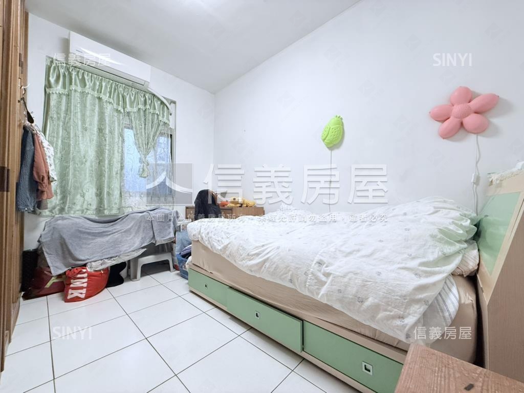 捷運秀朗三樓美寓房屋室內格局與周邊環境