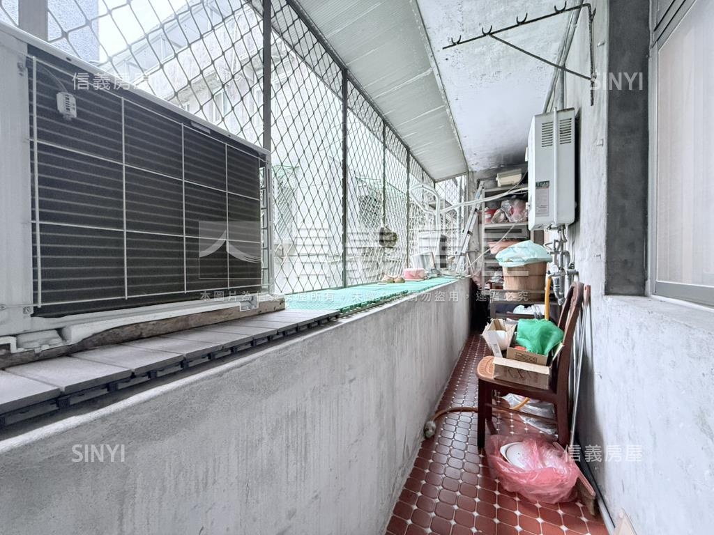 捷運秀朗三樓美寓房屋室內格局與周邊環境