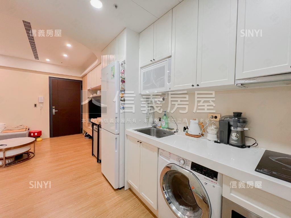 達麗輕奢裝潢高樓平車戶房屋室內格局與周邊環境