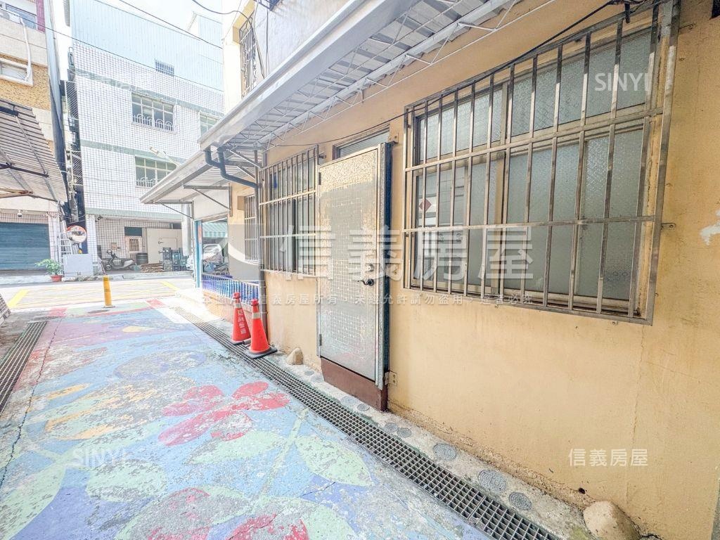 中都角窗醒目大面寬金店房屋室內格局與周邊環境
