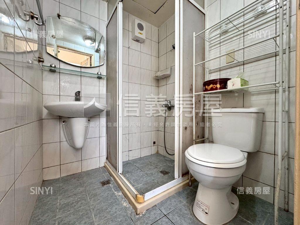 捷運宅☆近學區市場公園房屋室內格局與周邊環境