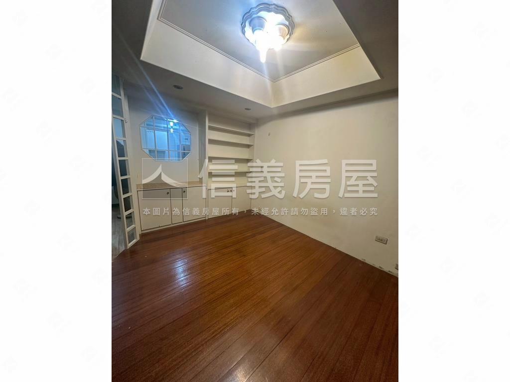 敦南和平實小低總大空間房屋室內格局與周邊環境