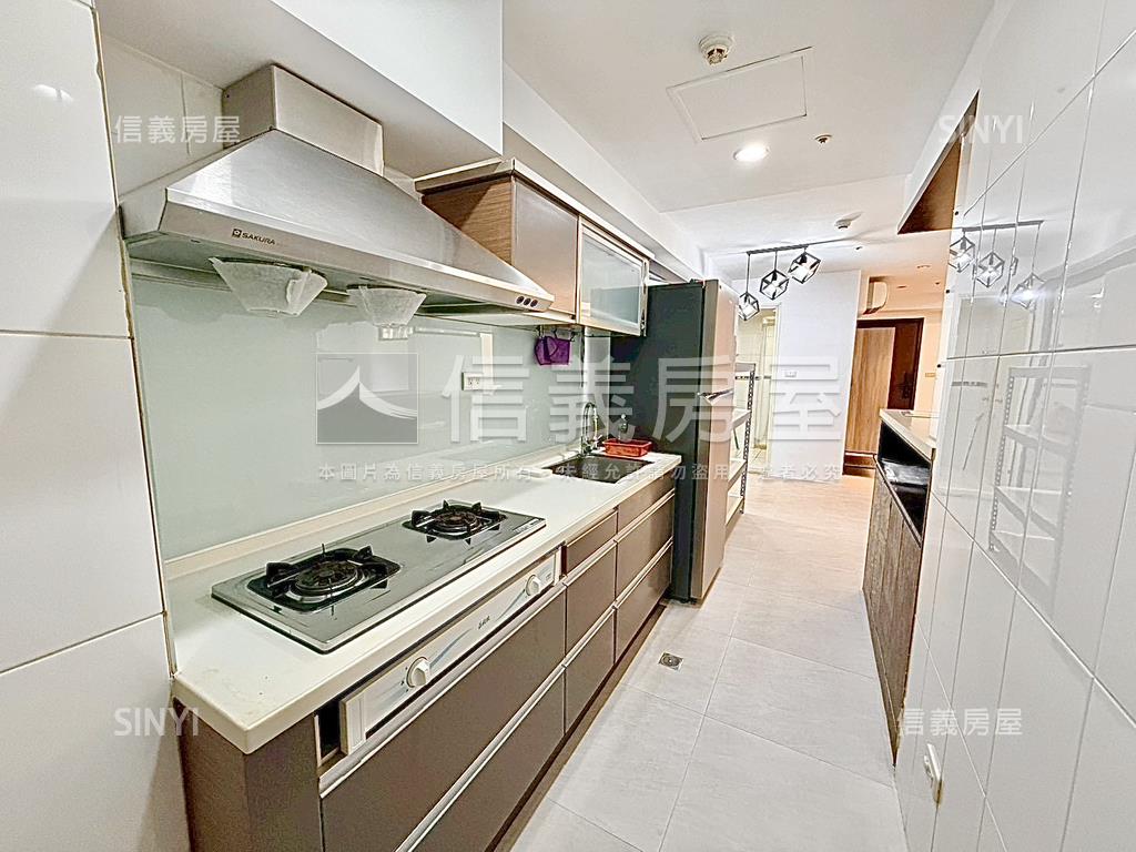 七期－市政交響曲三房平車房屋室內格局與周邊環境