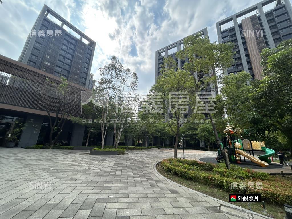 真愛稀有露臺戶兩房平車房屋室內格局與周邊環境