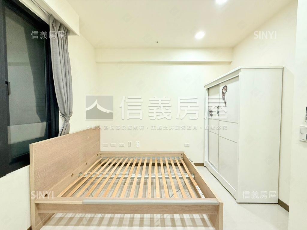 巨人邊間雙視角兩房房屋室內格局與周邊環境