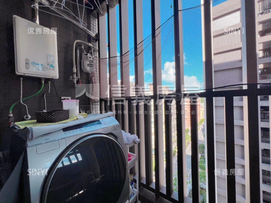 灰藍現代●冠東美妝帶車位房屋室內格局與周邊環境