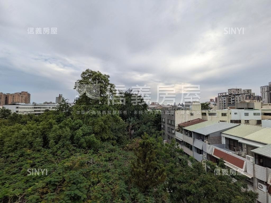 低總價文心中清站朝南３房房屋室內格局與周邊環境