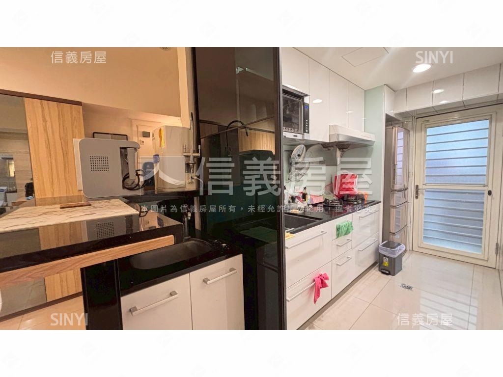 都特溫馨小居車位房屋室內格局與周邊環境