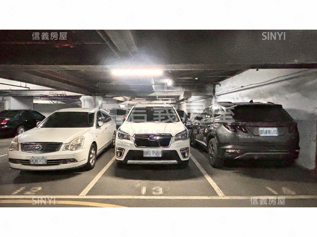 都特溫馨小居車位房屋室內格局與周邊環境