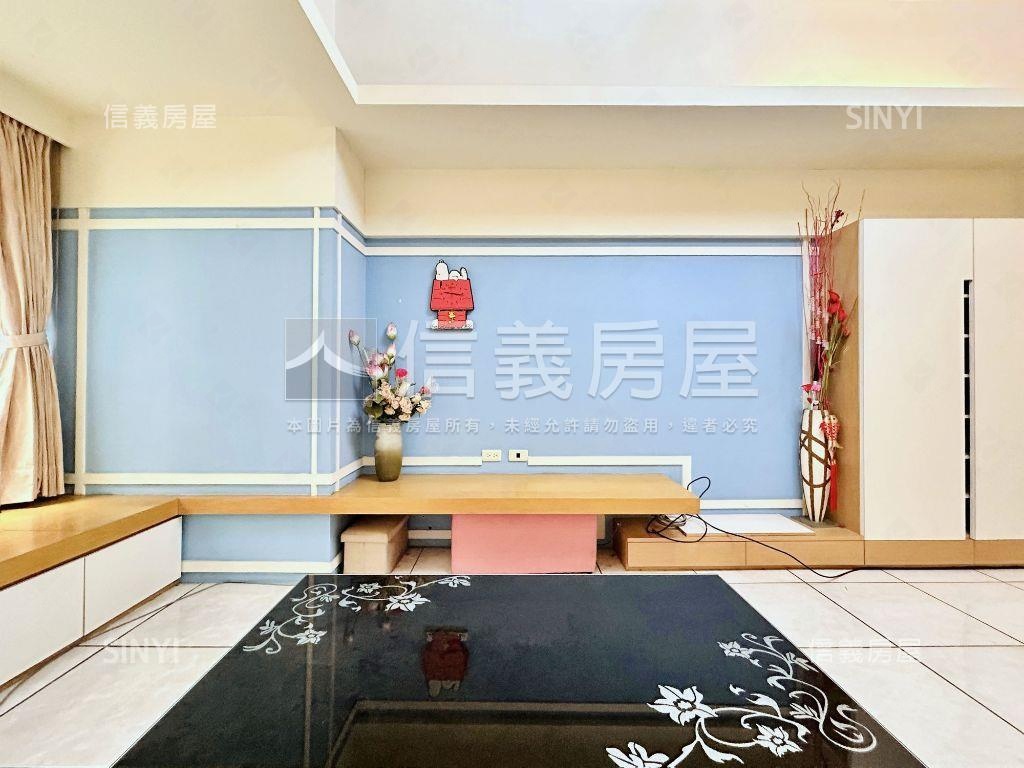 崇德大第三房車位可休旅房屋室內格局與周邊環境