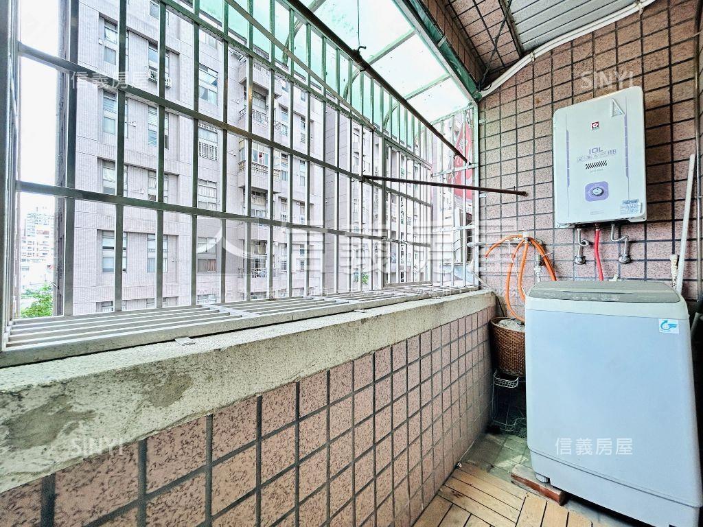 崇德大第三房車位可休旅房屋室內格局與周邊環境