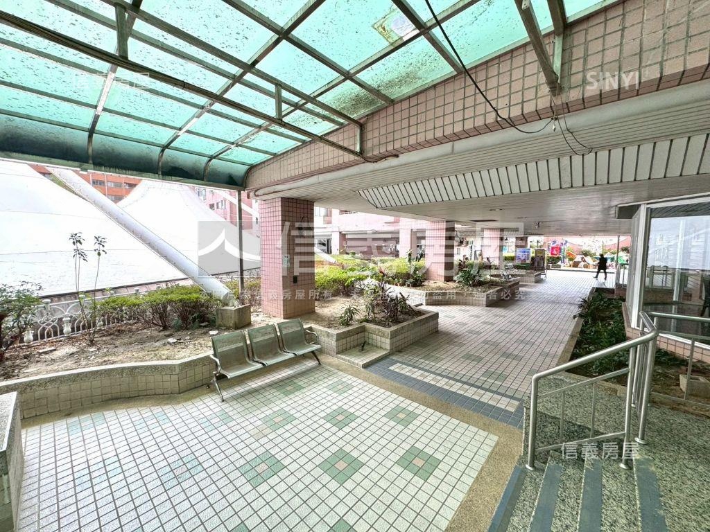 急售賺錢時代高樓兩房房屋室內格局與周邊環境