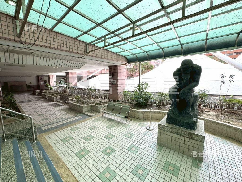 急售賺錢時代高樓兩房房屋室內格局與周邊環境