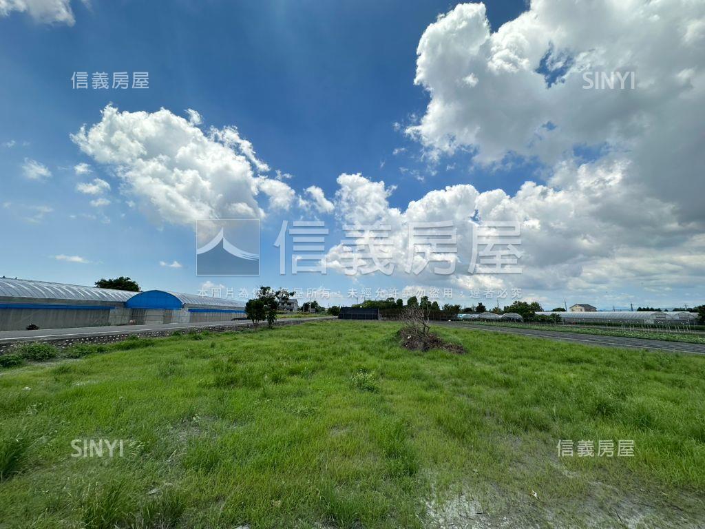 稀有雙面臨路百坪農地房屋室內格局與周邊環境