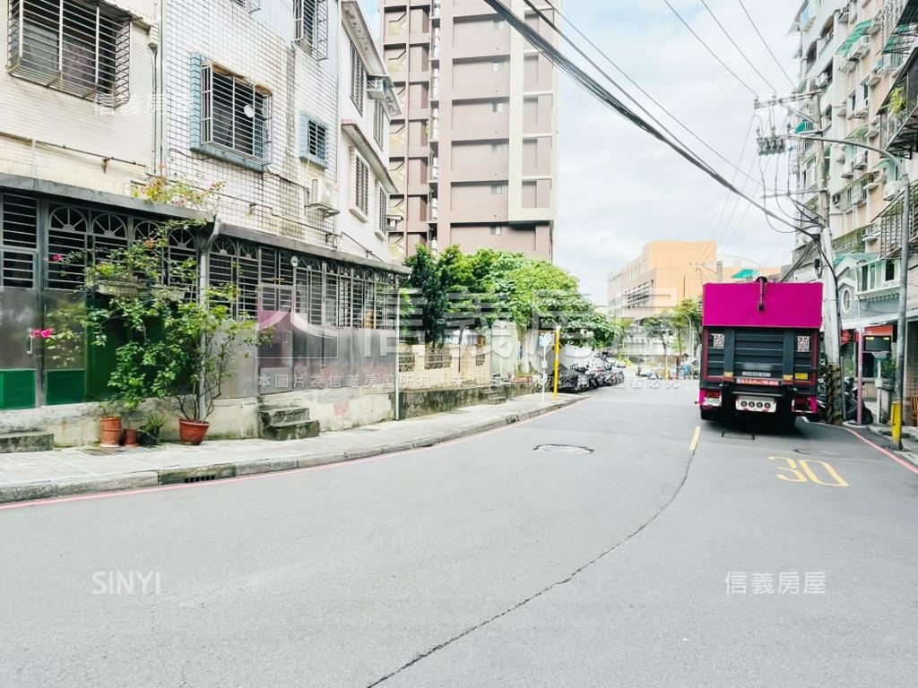 翰林世家溫馨２房房屋室內格局與周邊環境