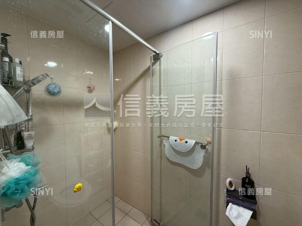 楊明國小旁三房車位房屋室內格局與周邊環境