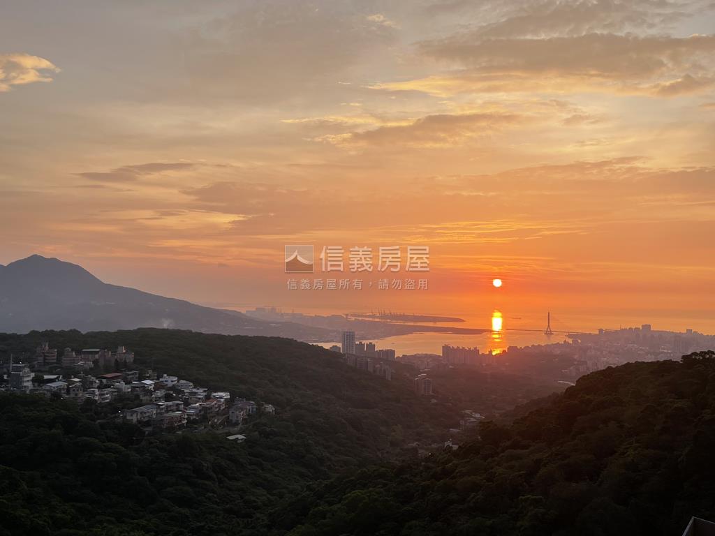 環遊郡樓中樓景觀美房房屋室內格局與周邊環境