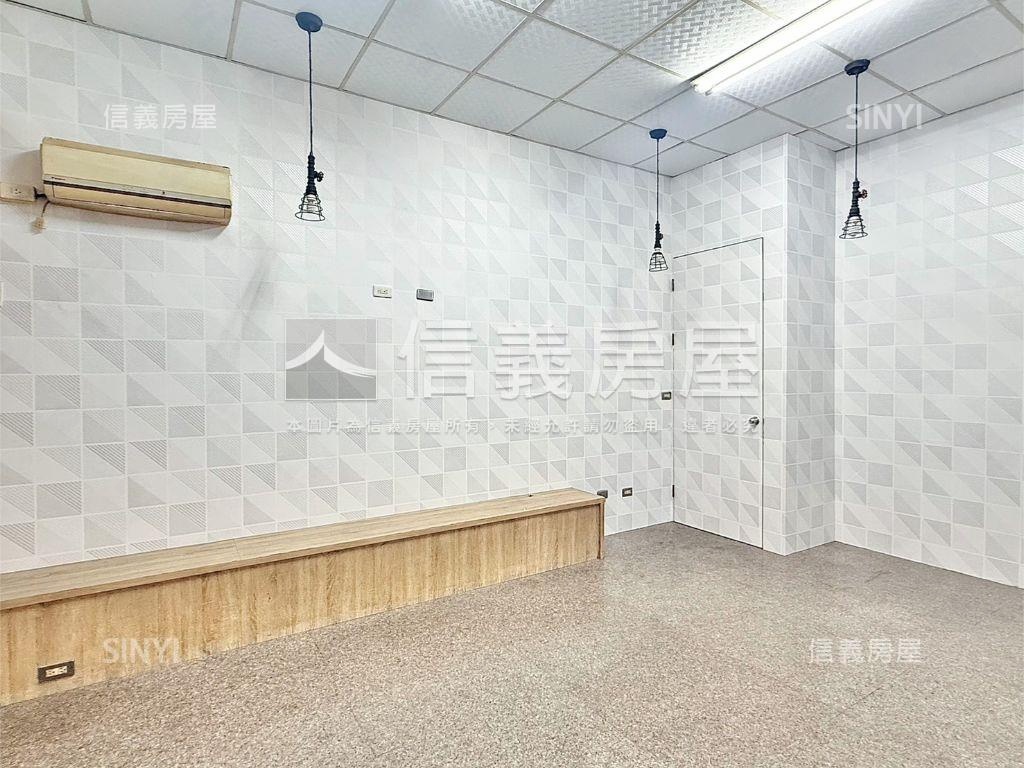 德賢路熱鬧黃金店住房屋室內格局與周邊環境