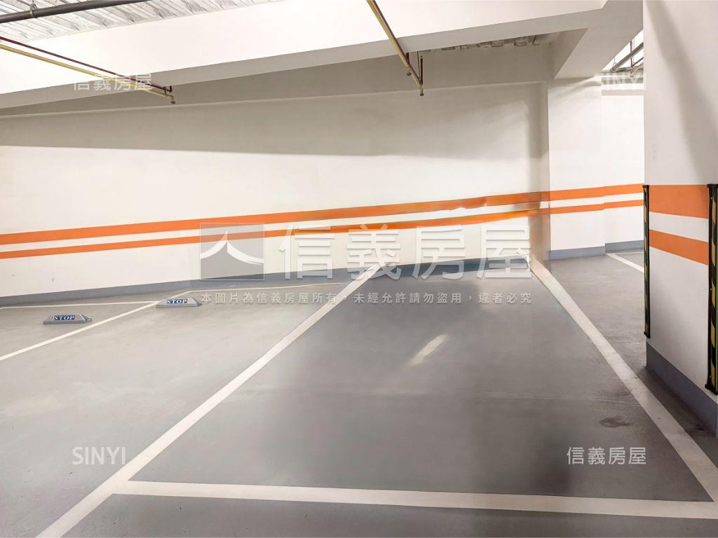 ７期美景精裝三房雙平車房屋室內格局與周邊環境