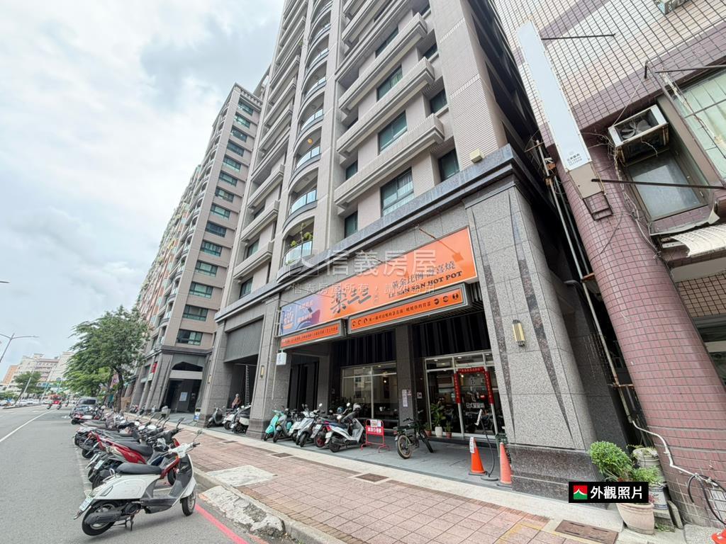 無住字樣｜醒目面寬金店面房屋室內格局與周邊環境