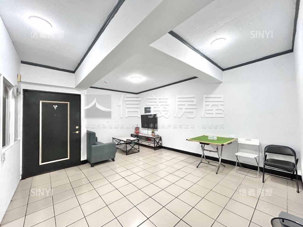 可看‼️西區低總價大三房房屋室內格局與周邊環境