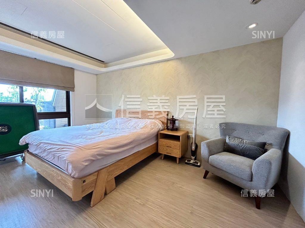 ＮＥＷ布朗亨頂樓景觀房屋室內格局與周邊環境
