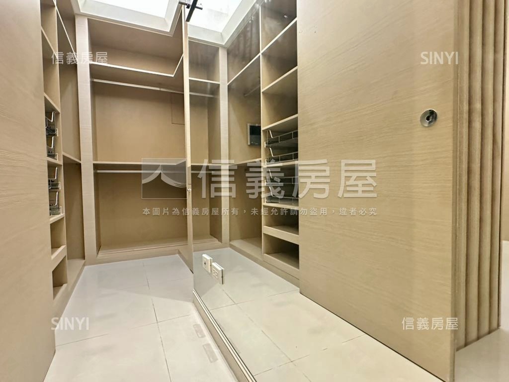 圓山凡登精緻２房＋車位房屋室內格局與周邊環境