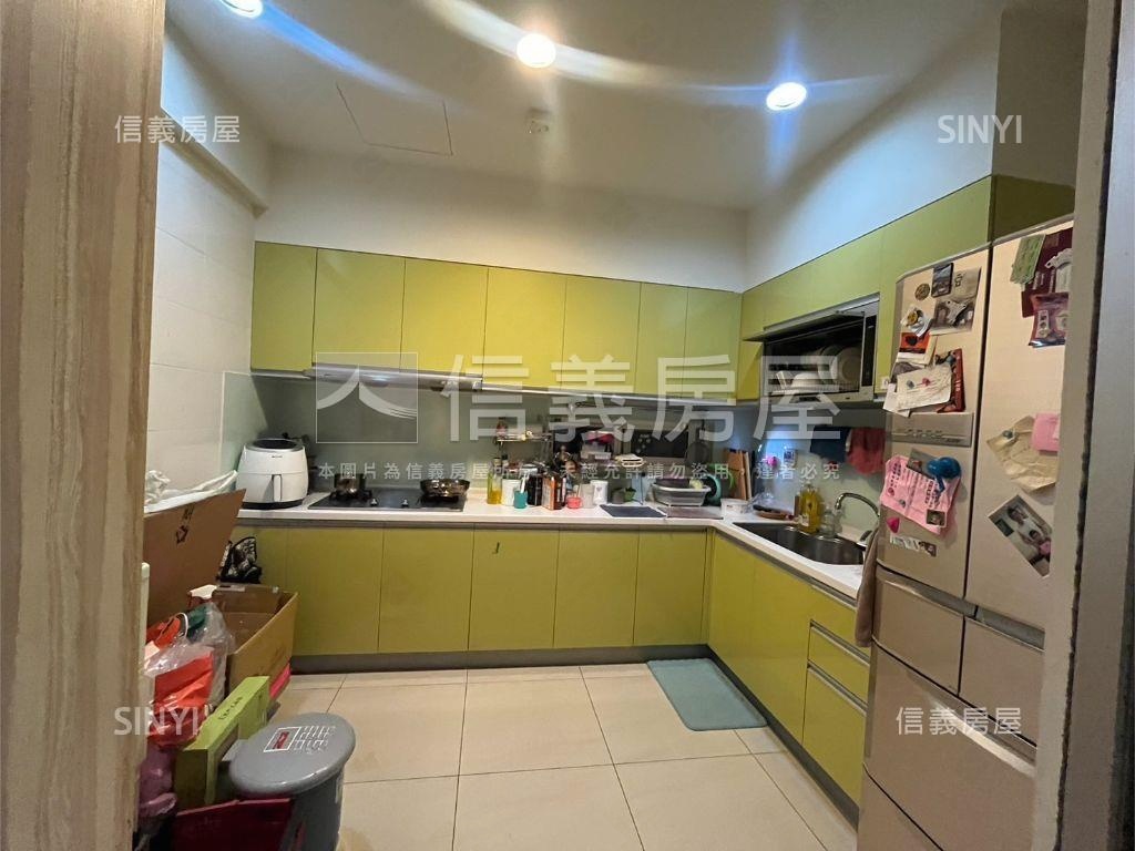 綠光大坪數採光房屋室內格局與周邊環境