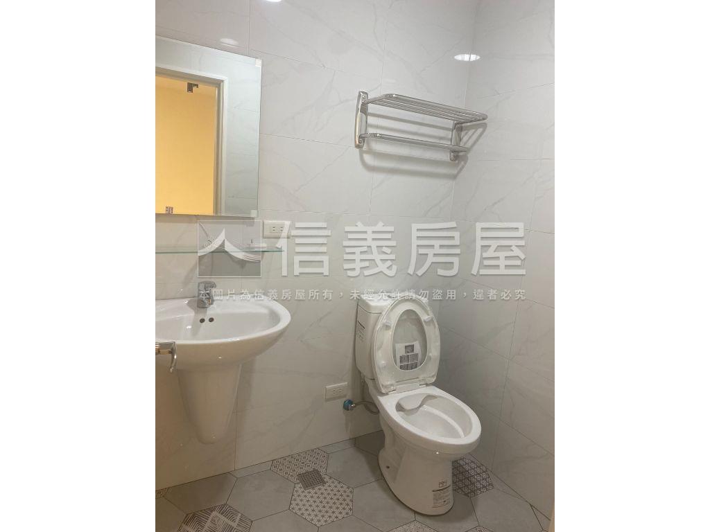 南京西路雙層美寓房屋室內格局與周邊環境