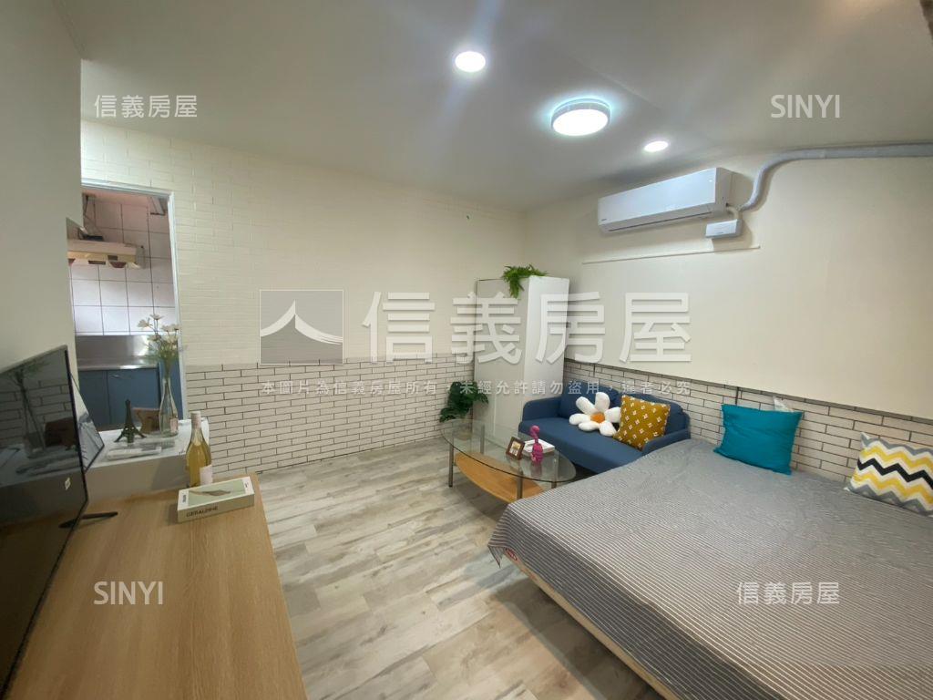 南京西路雙層美寓房屋室內格局與周邊環境