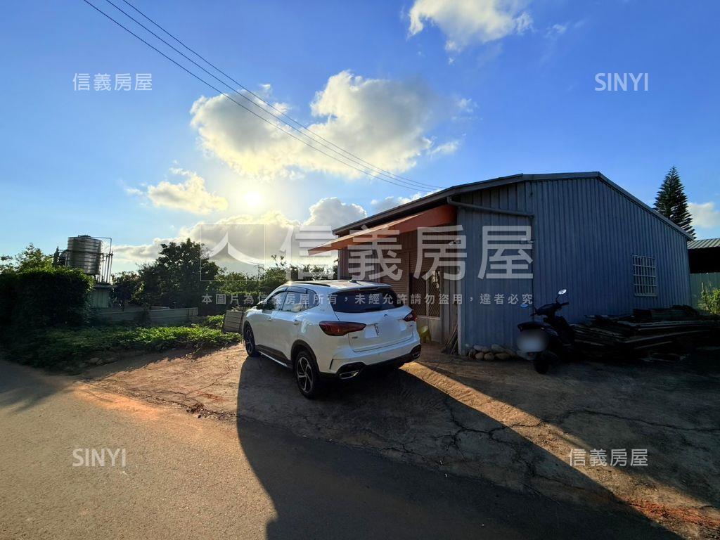 近清泉崗臨活路開心農場房屋室內格局與周邊環境