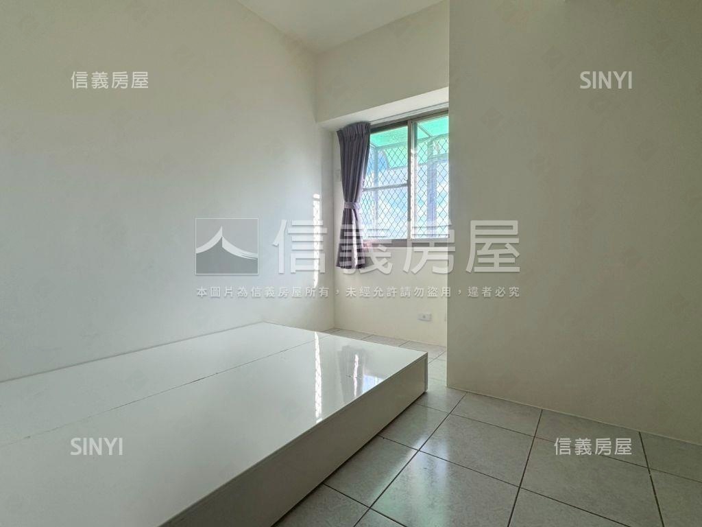 東方荷蘭便宜四房房屋室內格局與周邊環境