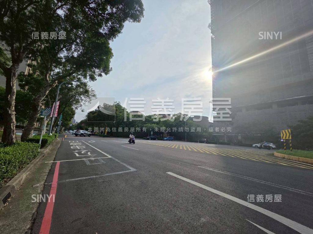 近頭湖國小上上謙２房房屋室內格局與周邊環境