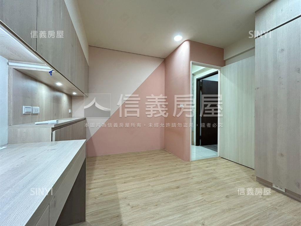 華友聯ｉ世界精裝三房平車房屋室內格局與周邊環境