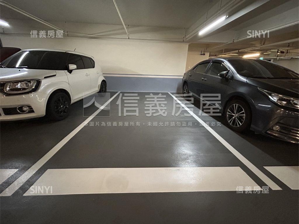 華友聯ｉ世界精裝三房平車房屋室內格局與周邊環境