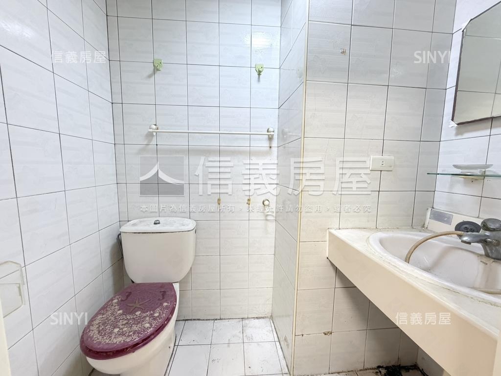 高鐵特區溫馨美三房房屋室內格局與周邊環境