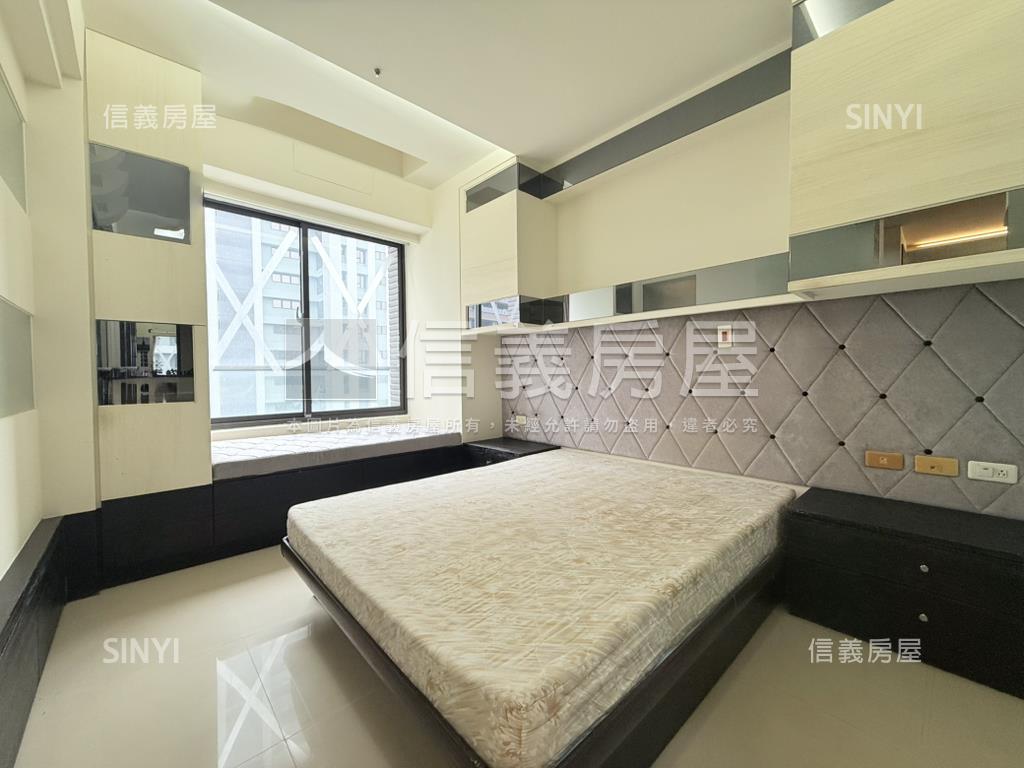 海閱精美兩房平車房屋室內格局與周邊環境