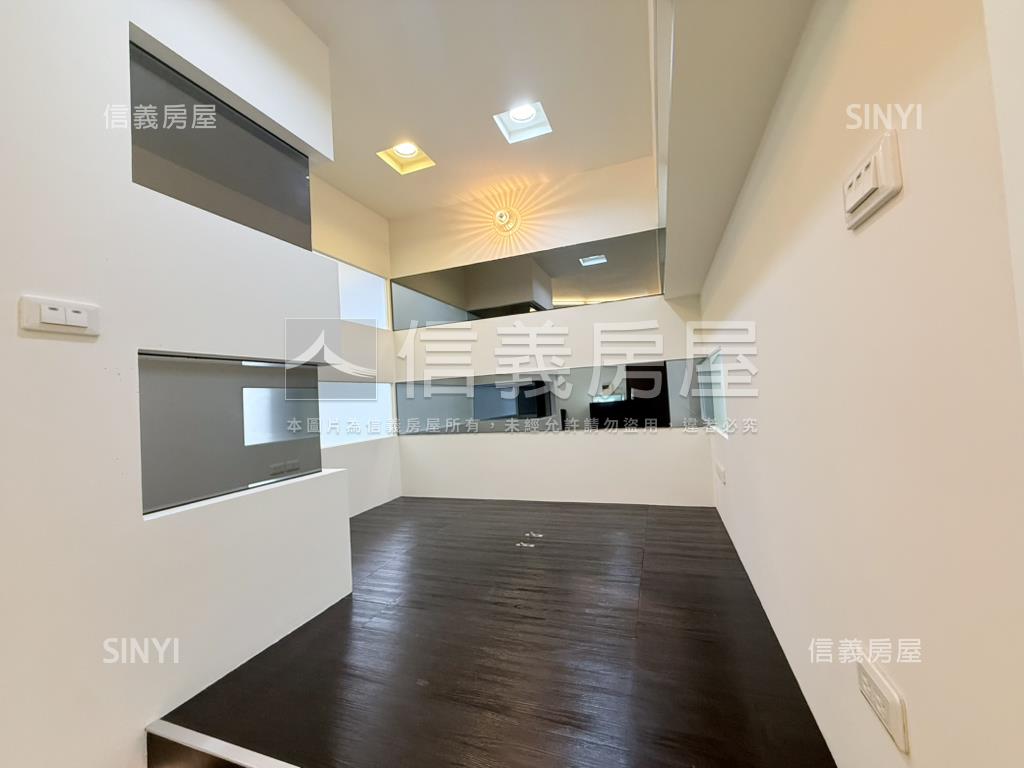 海閱精美兩房平車房屋室內格局與周邊環境