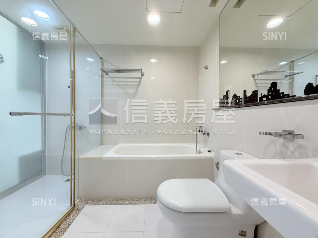 海閱精美兩房平車房屋室內格局與周邊環境