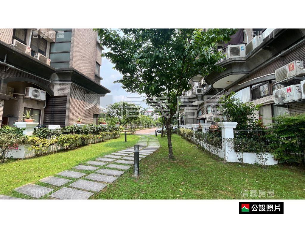 綠灣稀有毛胚房屋室內格局與周邊環境