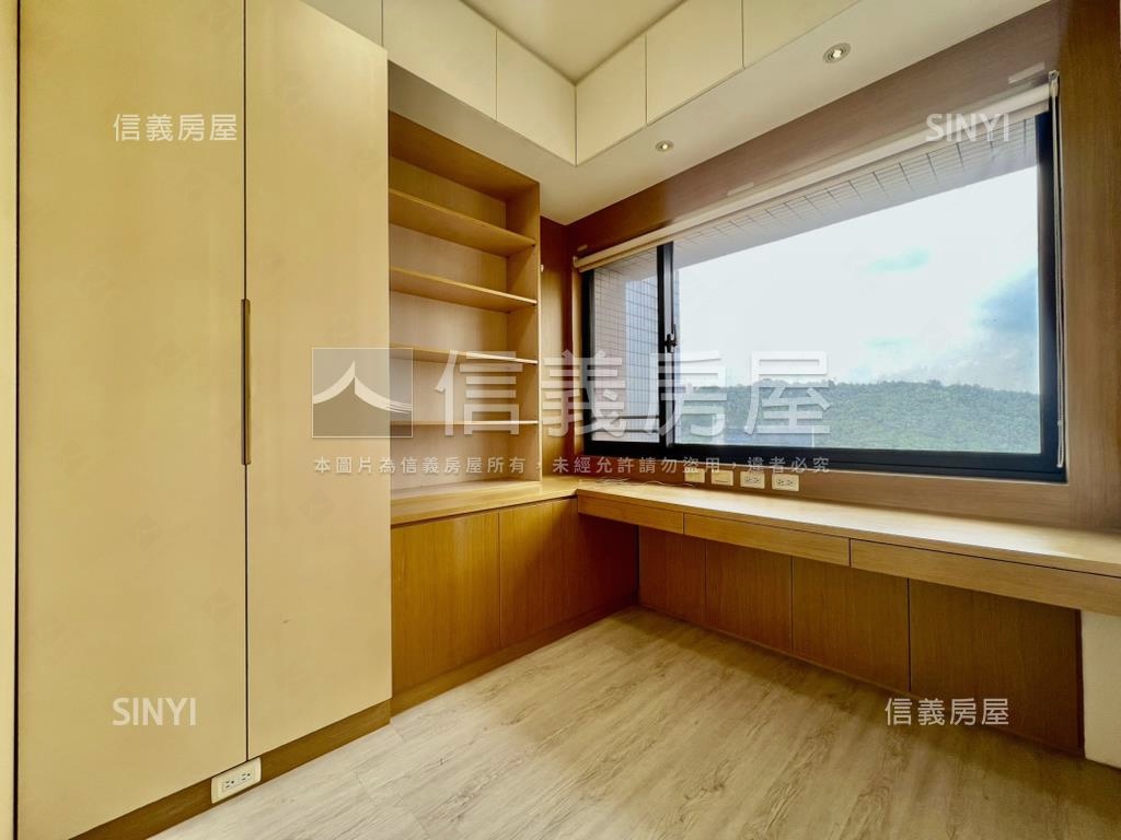 森泉灣採光河景兩房房屋室內格局與周邊環境