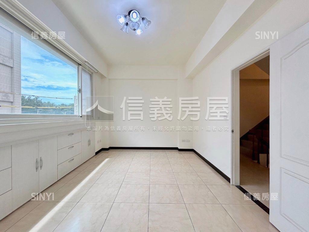 南寮三角窗店面透天房屋室內格局與周邊環境