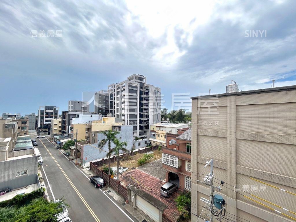 南寮三角窗店面透天房屋室內格局與周邊環境